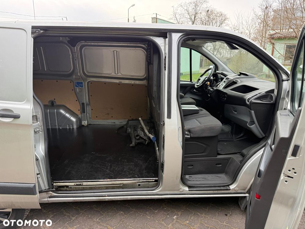 Ford Transit Custom - 11