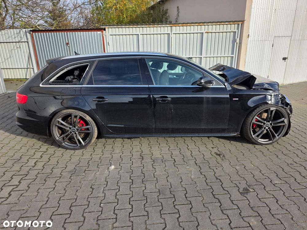 Audi A4 Avant - 4