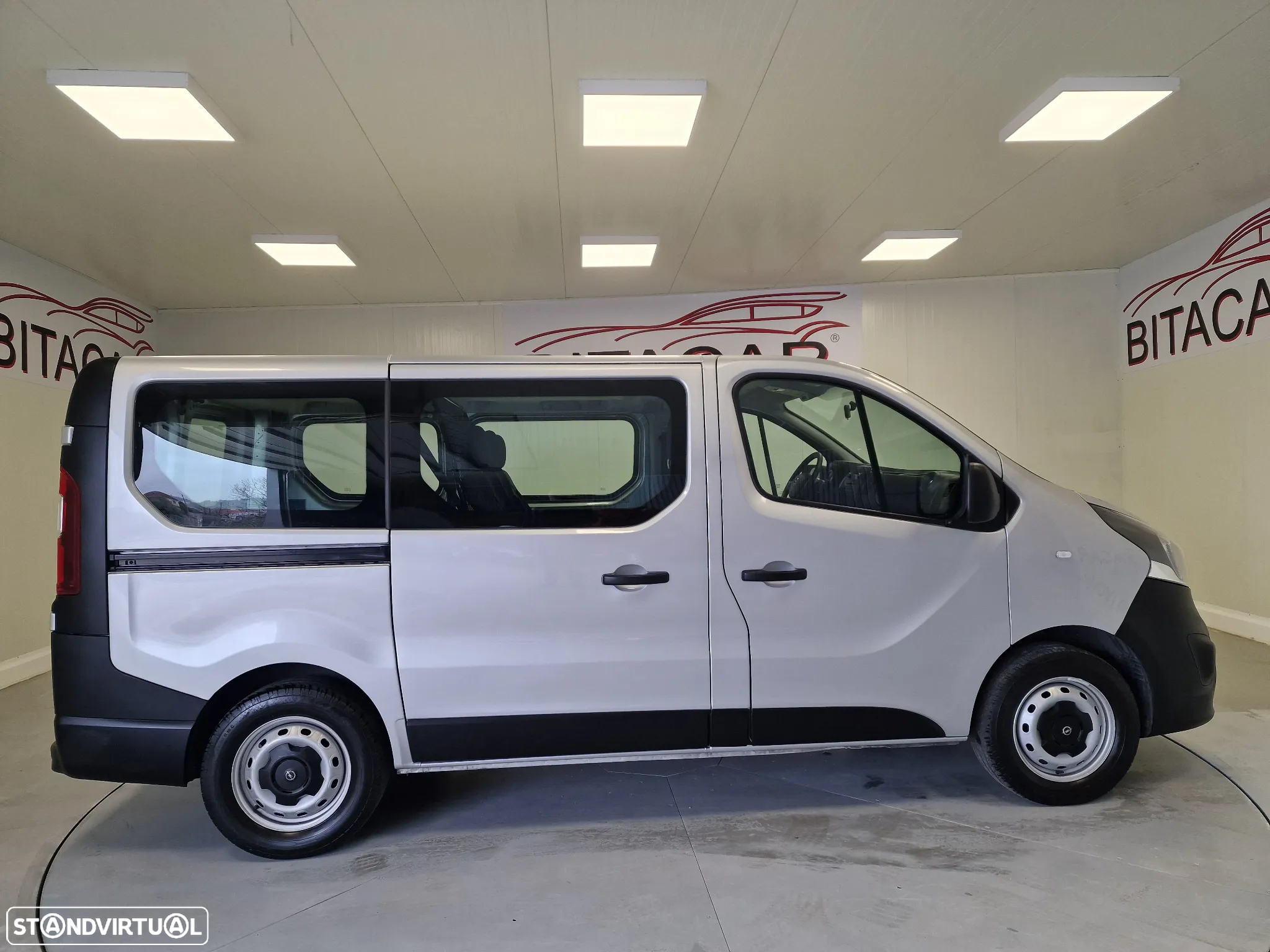 Opel VIVARO COMBI 1.6 CDTI L1H1 APENAS 28.000KMS - 29