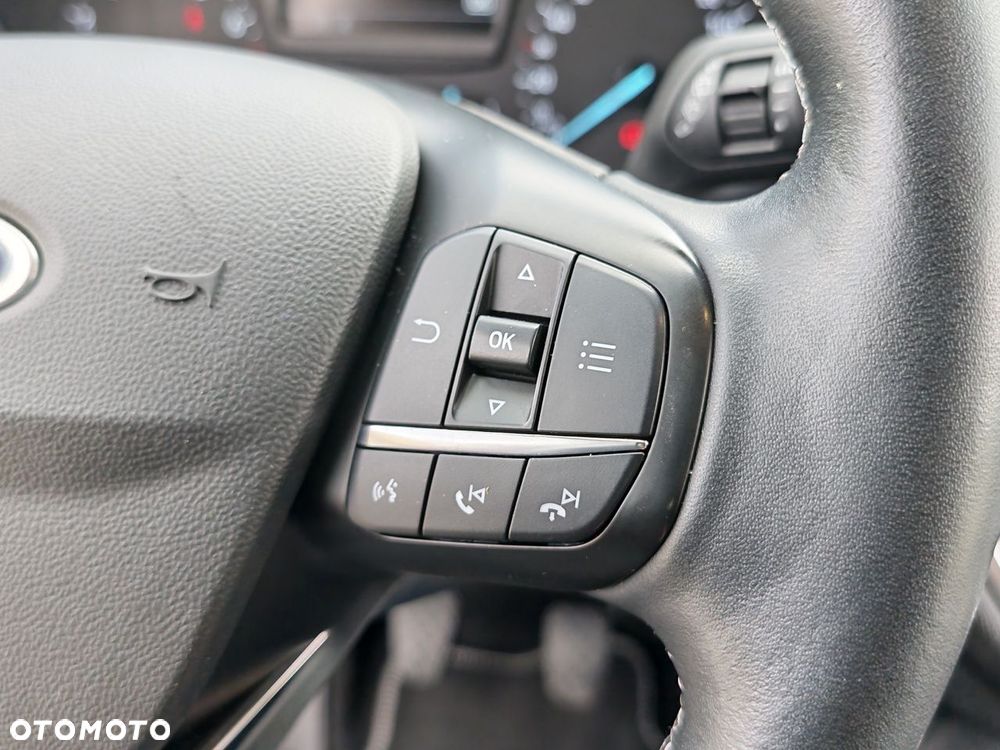 Ford Fiesta 1.0 EcoBoost S&S TITANIUM - 26