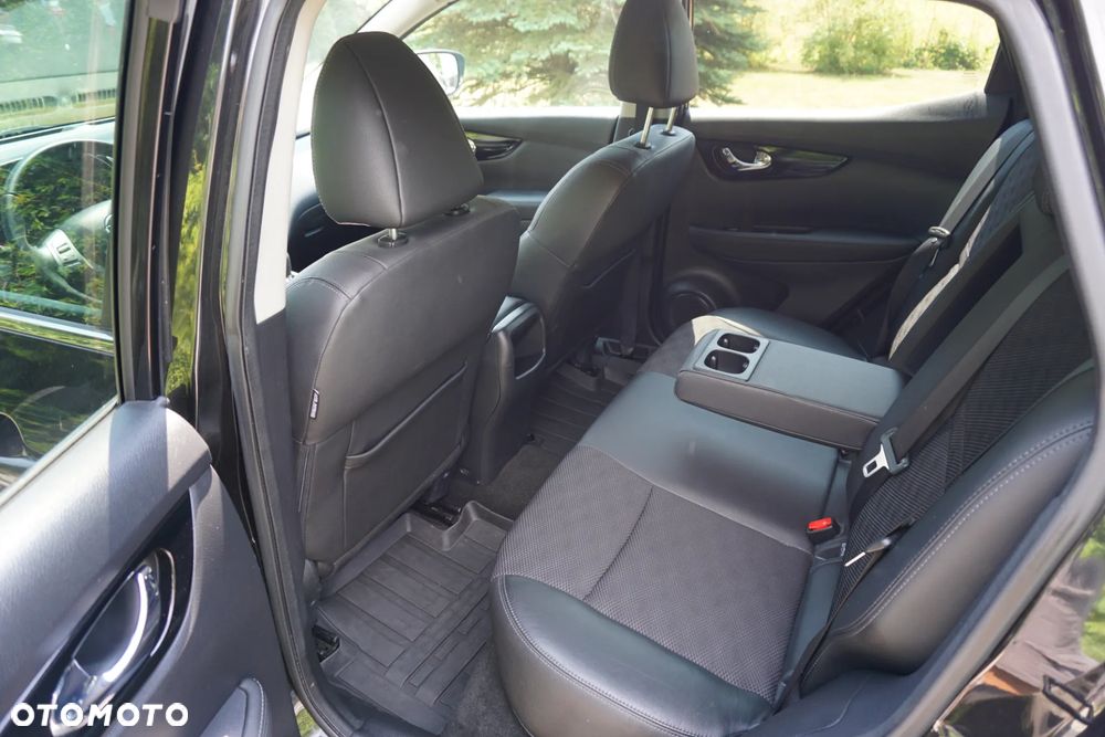 Nissan Qashqai 1.2 DIG-T Tekna Xtronic - 18