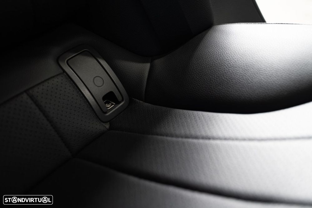 Mercedes-Benz EQE 300 Edition Electric Art - 43