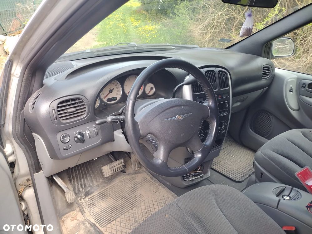 Chrysler Voyager 2.8 Executive LX CRD - 5