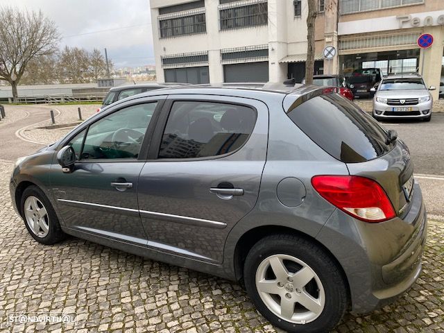 Peugeot 207 1.4 16V SE Sportium - 8