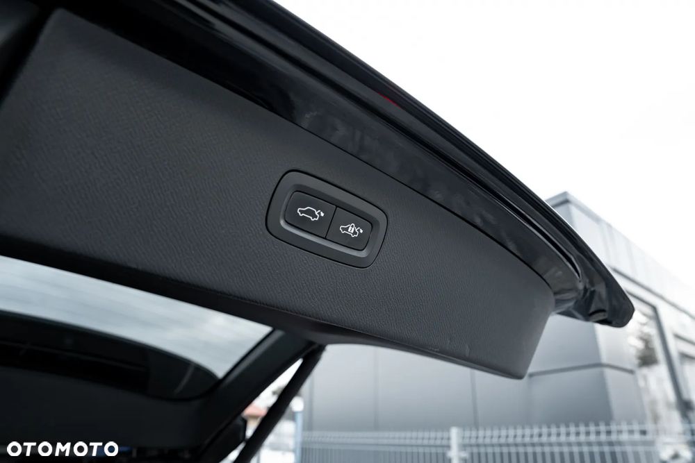 Volvo XC 90 D5 AWD Inscription - 17