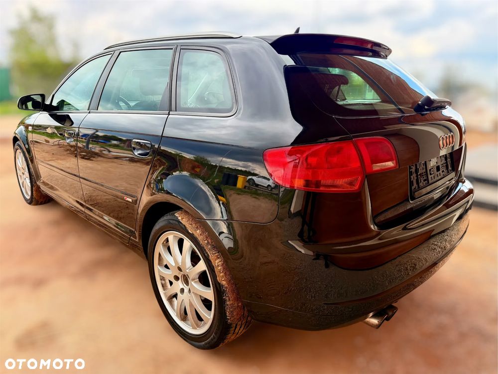 Audi A3 Sportback 2.0 TDI DPF S line Sportpaket - 4