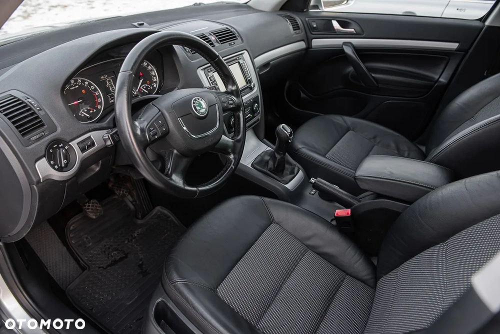 Skoda Octavia 2.0 TDI DPF 4x4 Ambition - 17