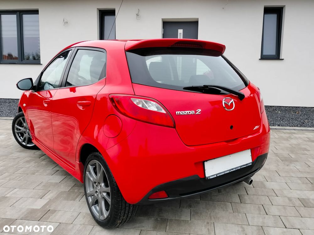 Mazda 2 - 15