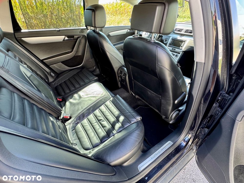 Volkswagen Passat Alltrack 2.0 TDI 4Mot DSG - 8