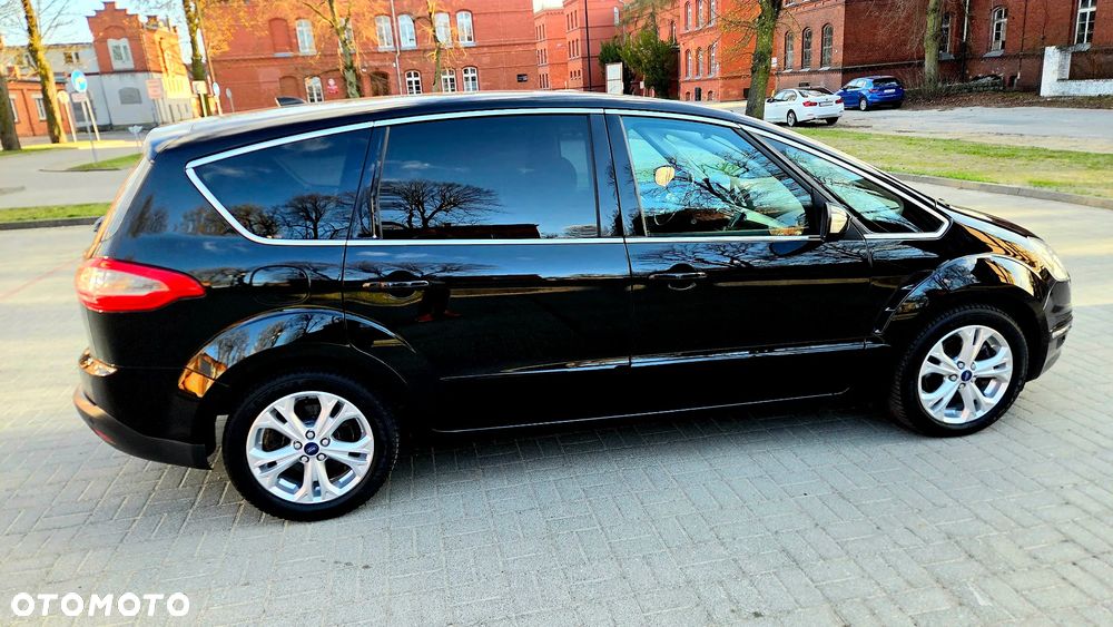 Ford S-Max 2.0 TDCi DPF Titanium X - 13