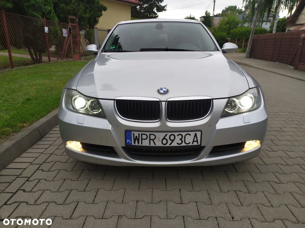 BMW Seria 3 - 8
