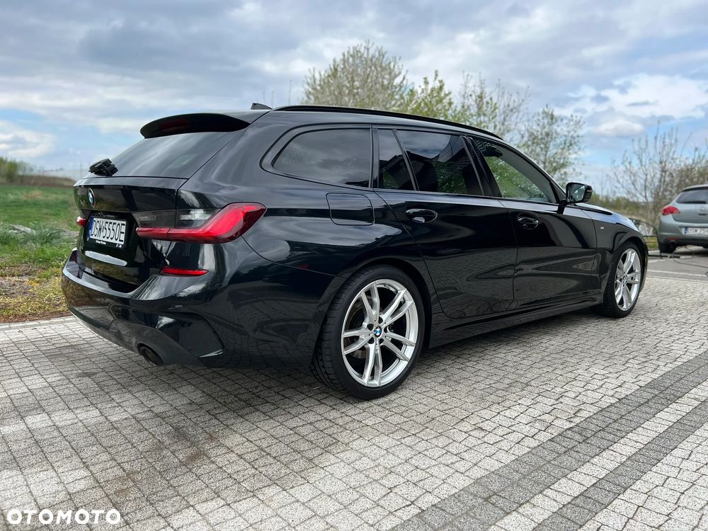 BMW Seria 3 320d Edition M Sport Shadow - 11