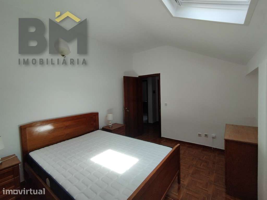 Andar de moradia T2 mobilado, disponível para entrada imediata - Grande imagem: 4/8