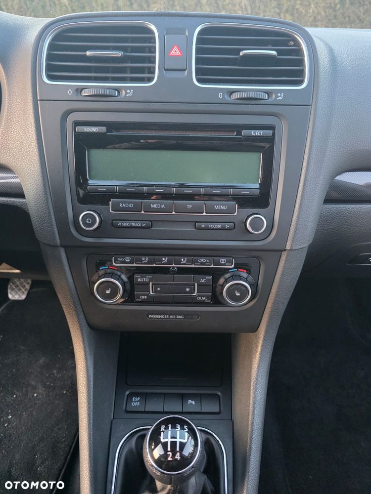 Volkswagen Golf 1.4 MATCH - 14