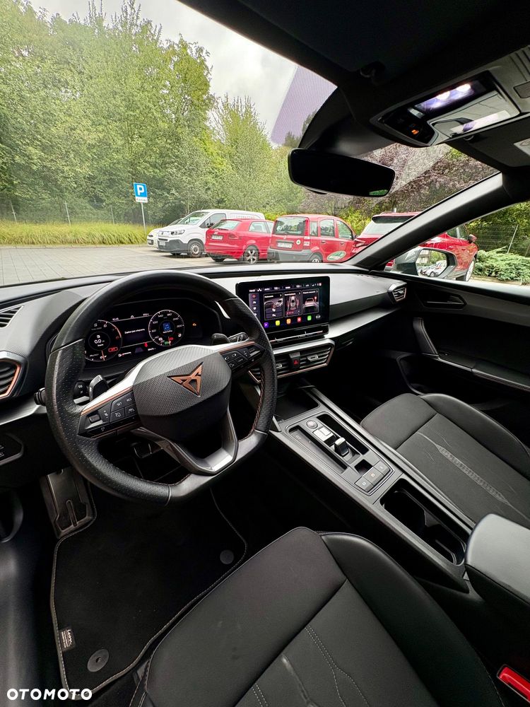 Cupra Leon 1.5 eTSI mHEV DSG - 13