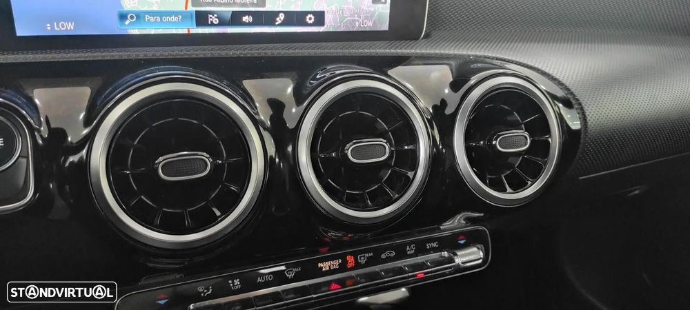 Mercedes-Benz A 180 d 7G-DCT Progressive - 33