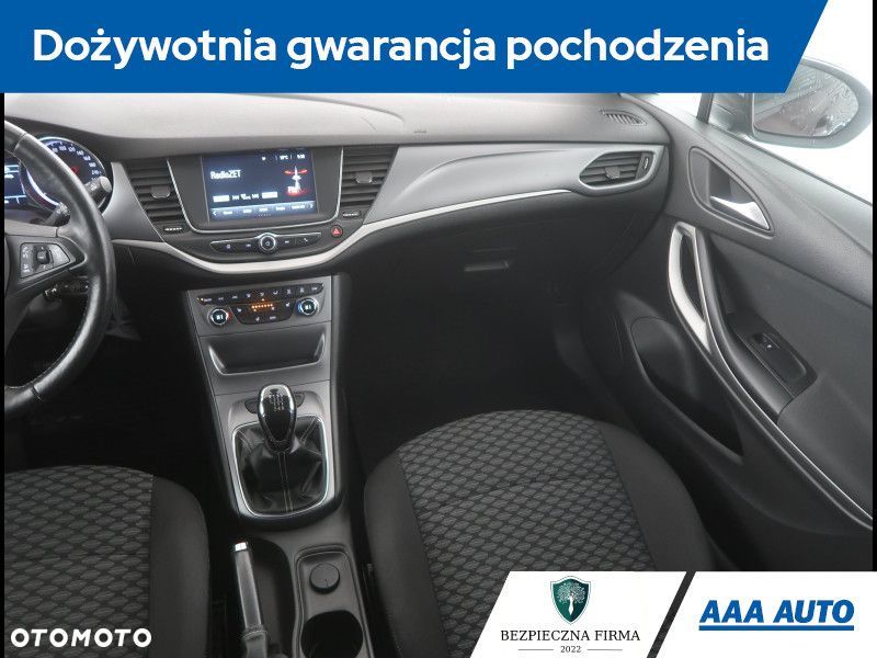 Opel Astra - 9
