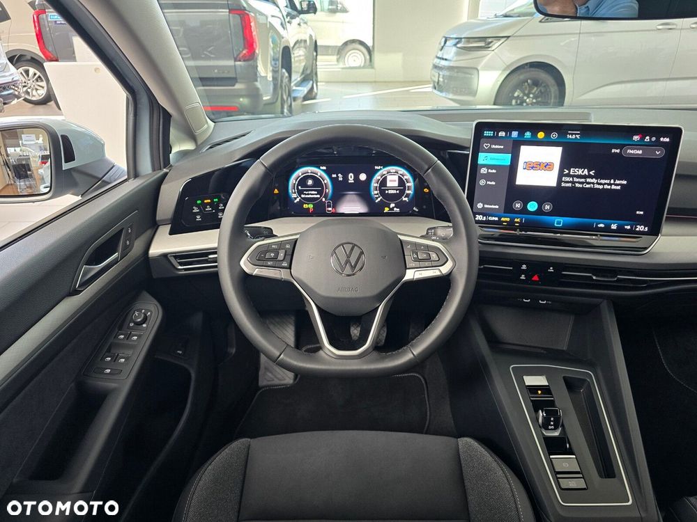 Volkswagen Golf VIII 1.5 eTSI mHEV Life Plus DSG - 17
