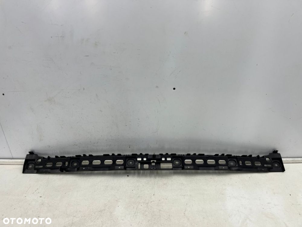 Ślizg Seat Leon III 5f KOMBI 12-16r. tylne środkowe mocowanie wspornik uchwyt zderzaka 5f9807863a - 1