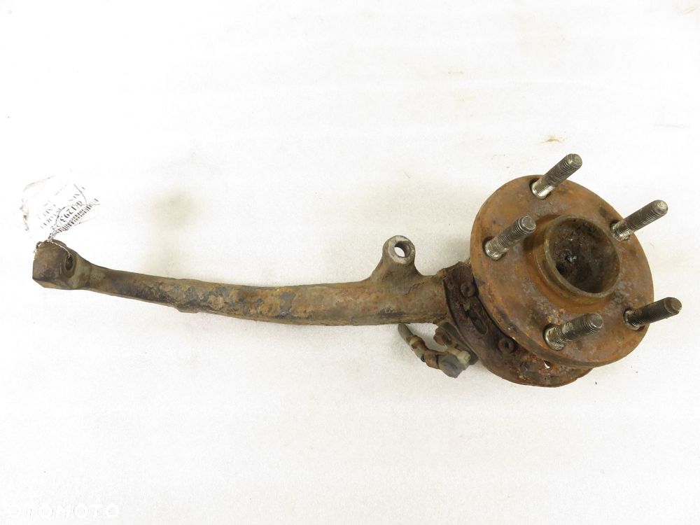 PIASTA PRZEDNIA LEWA LEXUS IS 200 - 5