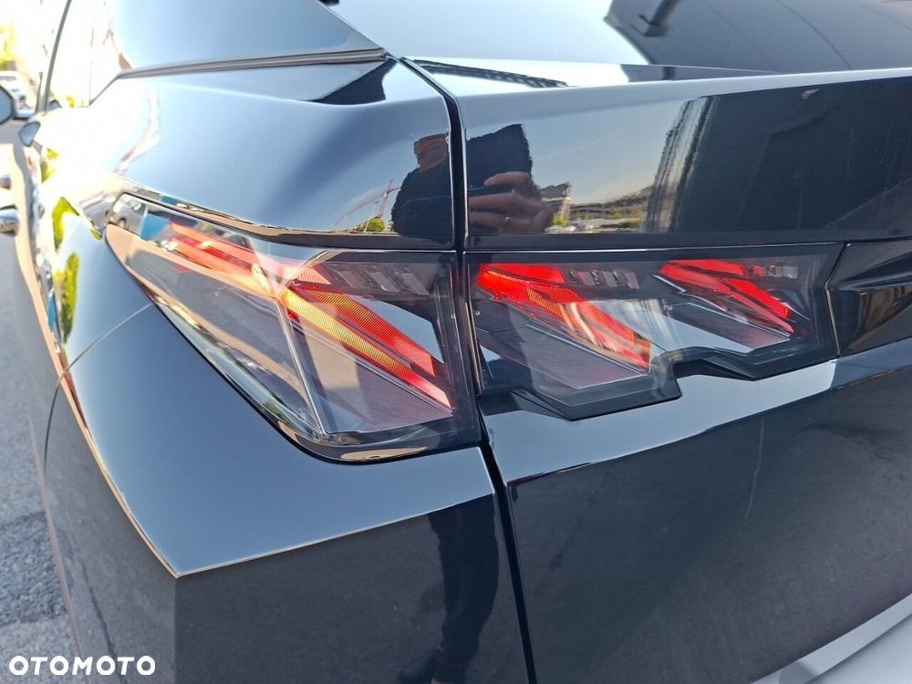 Peugeot 3008 1.2 PureTech mHEV GT S&S e-DCS6 - 14
