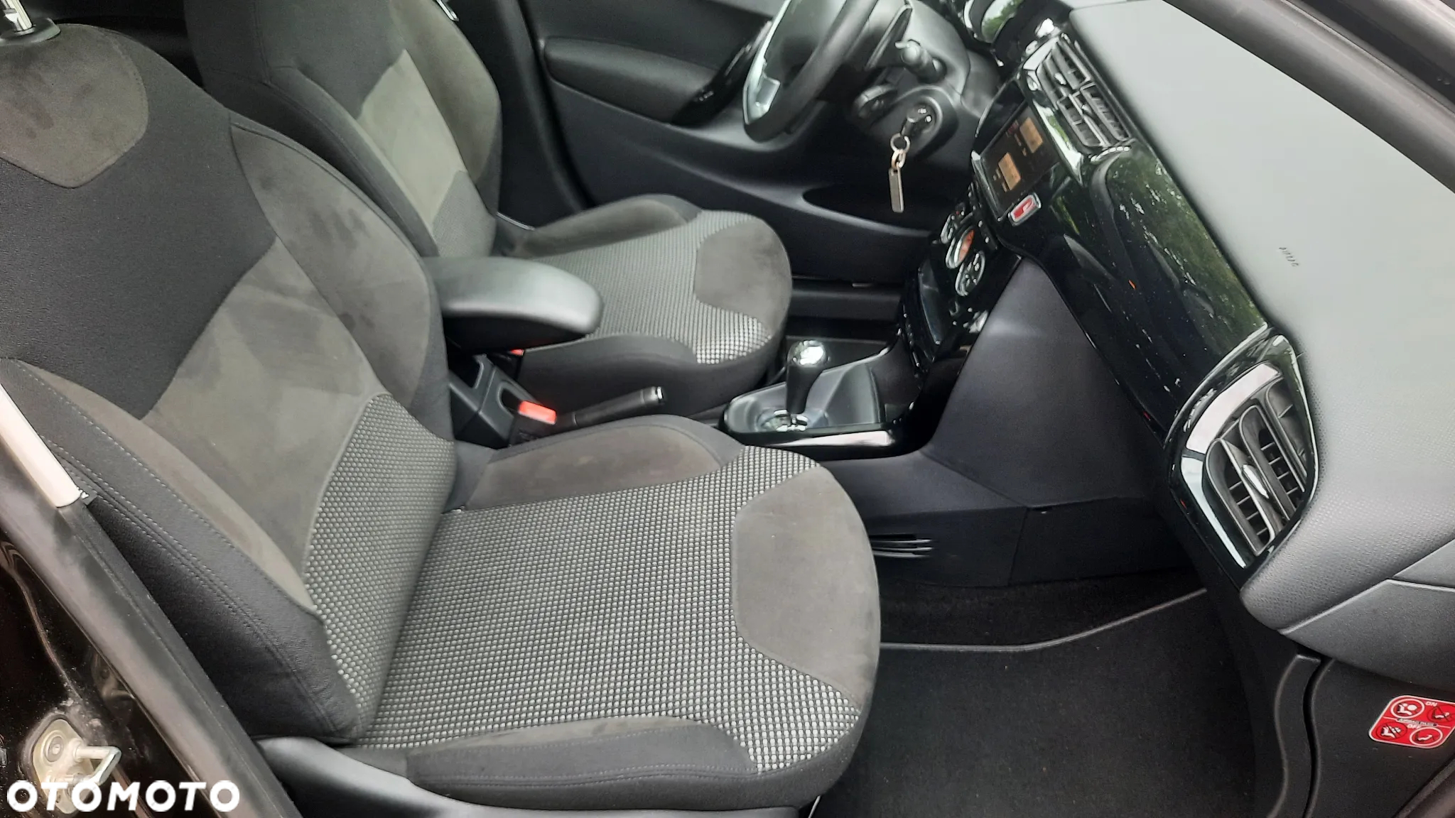 Citroën C3 1.2 e-VTi Exclusive ETG - 13