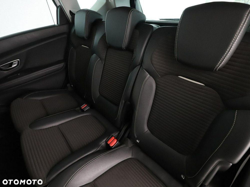 Renault Scenic 1.5 dCi Zen EDC - 17