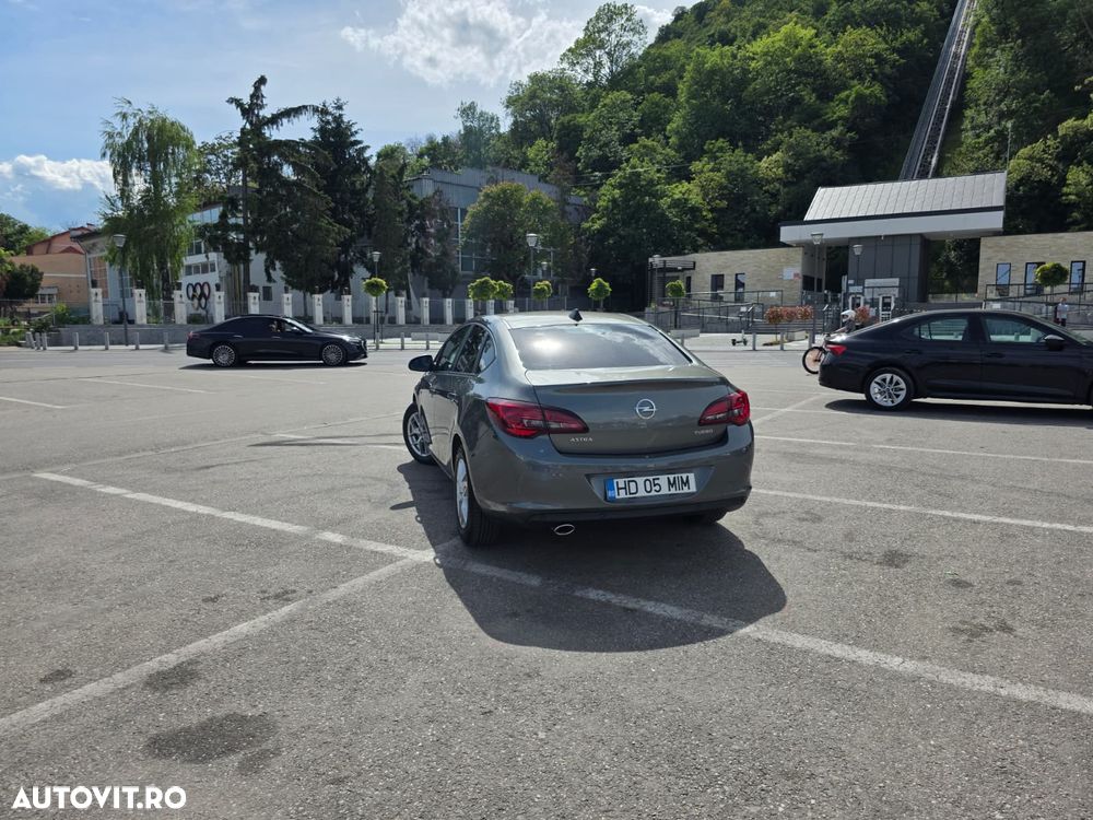 Opel Astra 1.4 Turbo ECOTEC Start/Stop Enjoy - 17