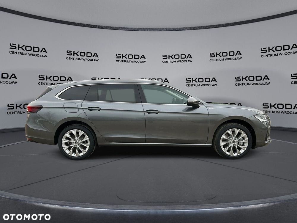 Skoda Superb - 11