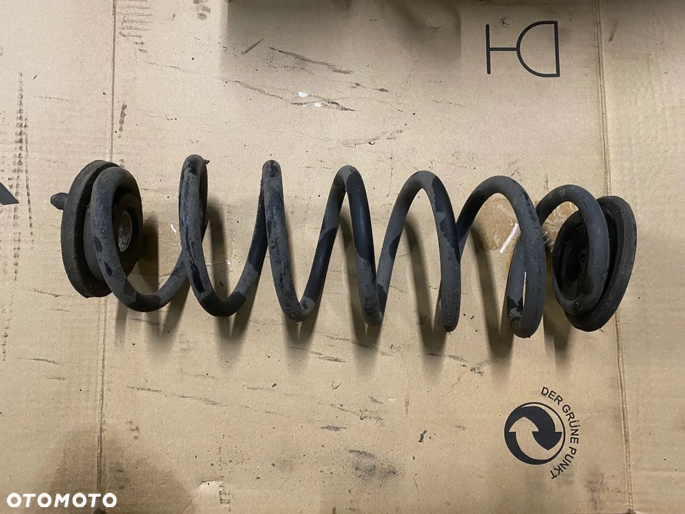 SPRĘŻYNY ZAWIESZENIA TYLNE VW TOURAN - 4