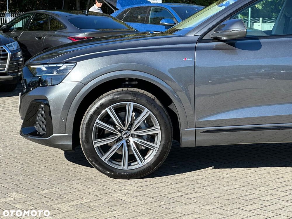 Audi Q8 - 4