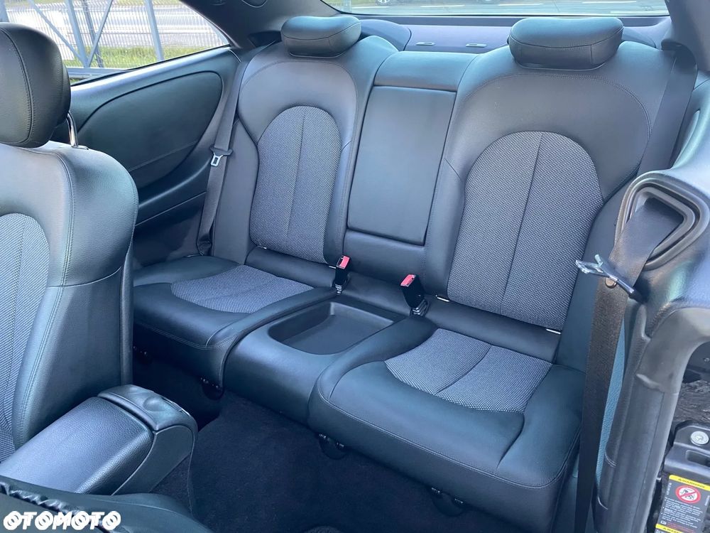 Mercedes-Benz CLK 200 Kompressor Avantgarde - 22