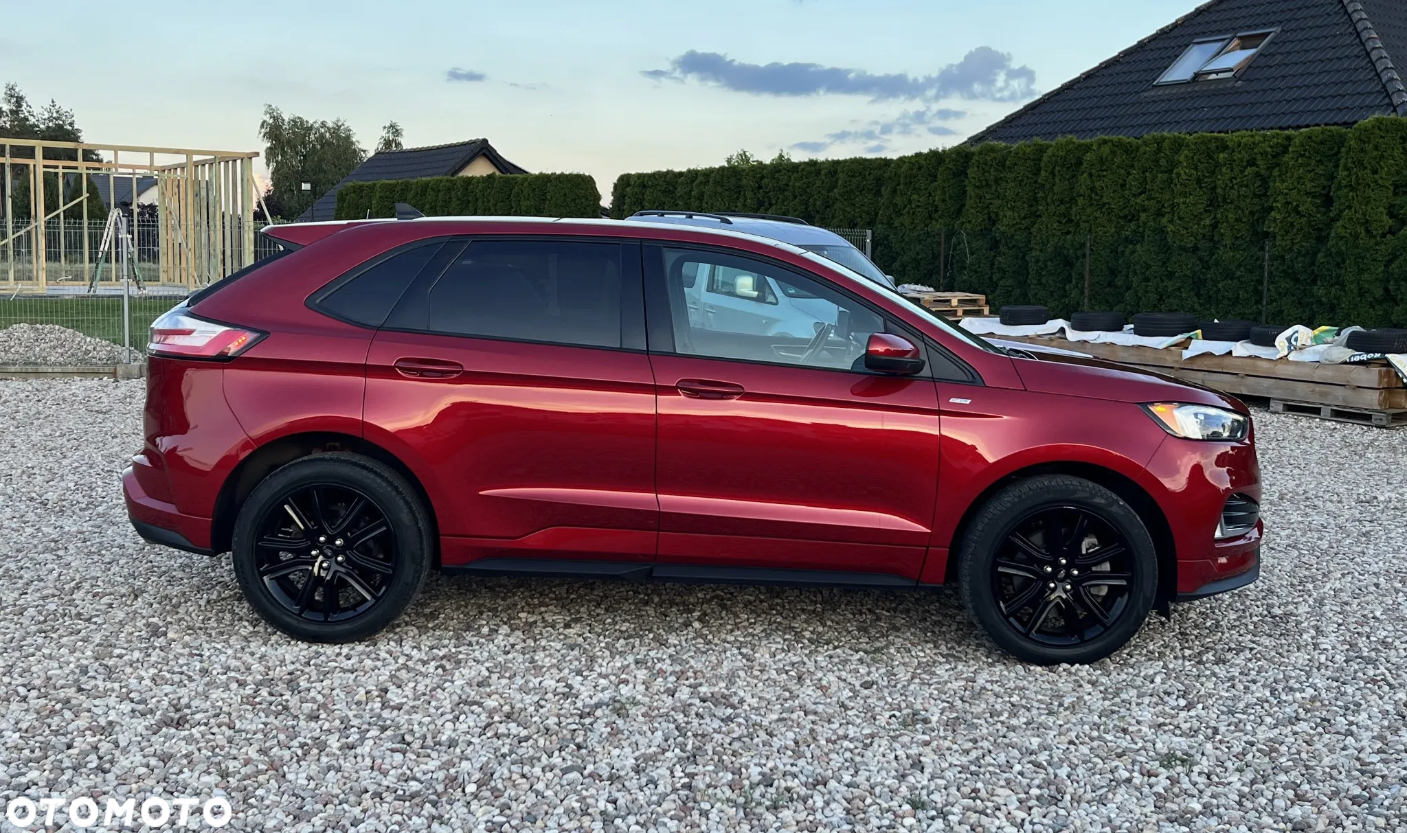 Ford Edge - 4