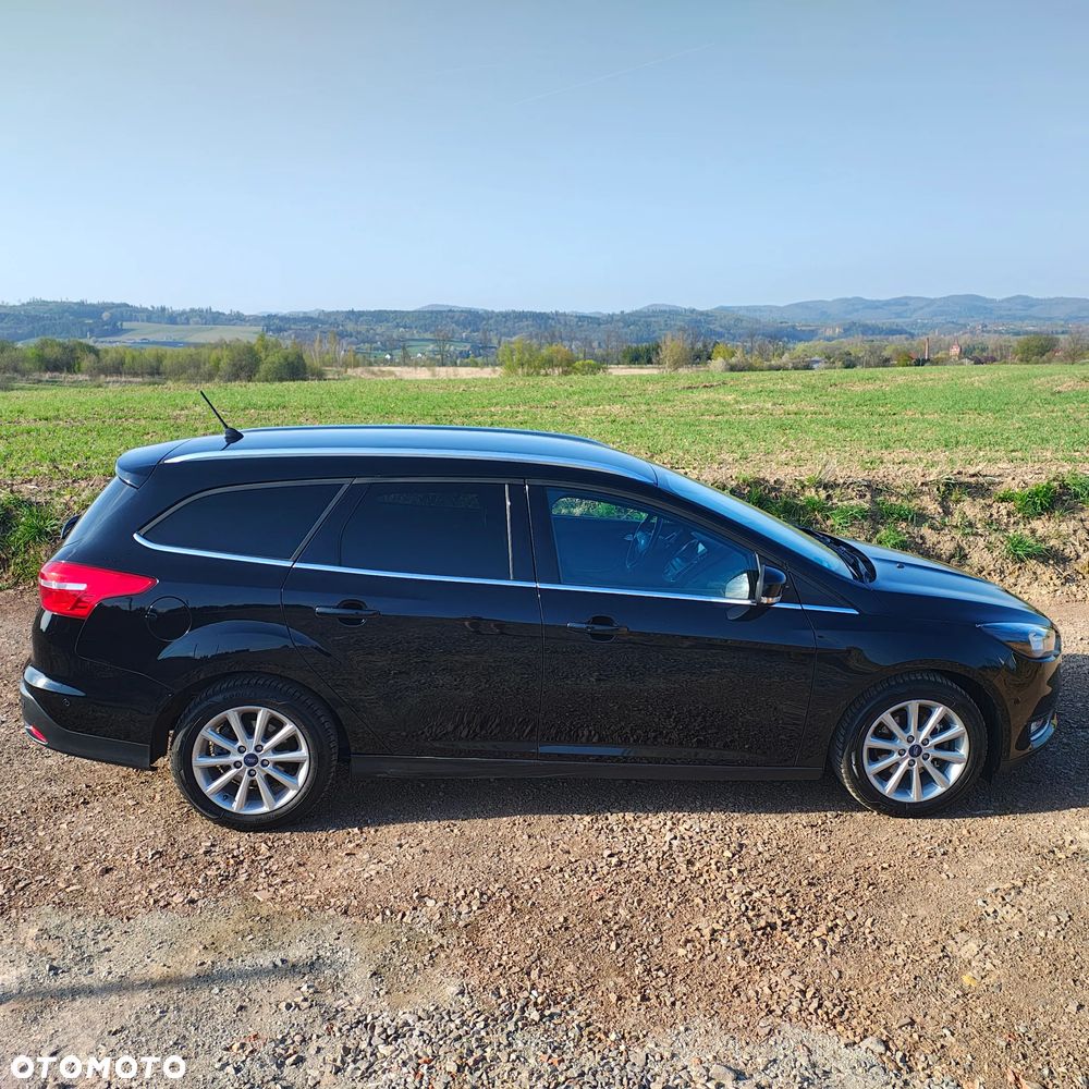 Ford Focus 1.0 EcoBoost STart-Stopp-System TITANIUM X - 16