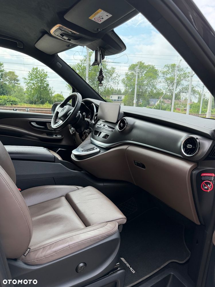 Mercedes-Benz Klasa V 300 d 4-Matic Avantgarde 9G-Tronic (d³ugi) - 19