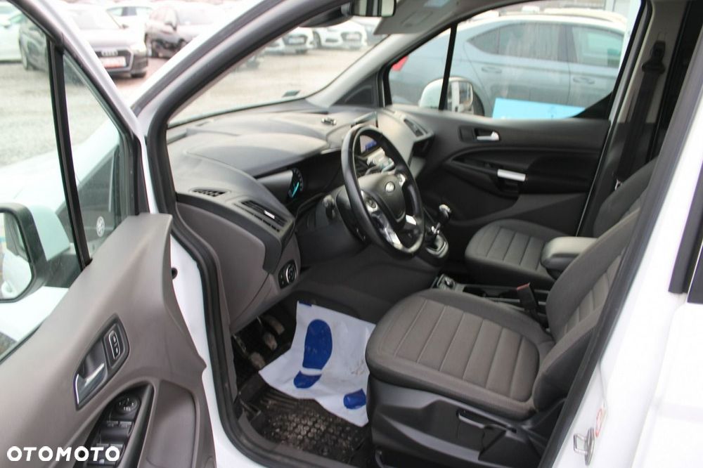 Ford Tourneo Connect - 16