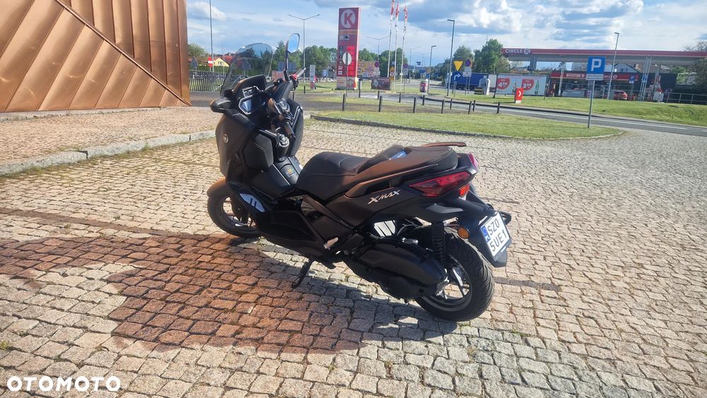 Yamaha X-max - 16