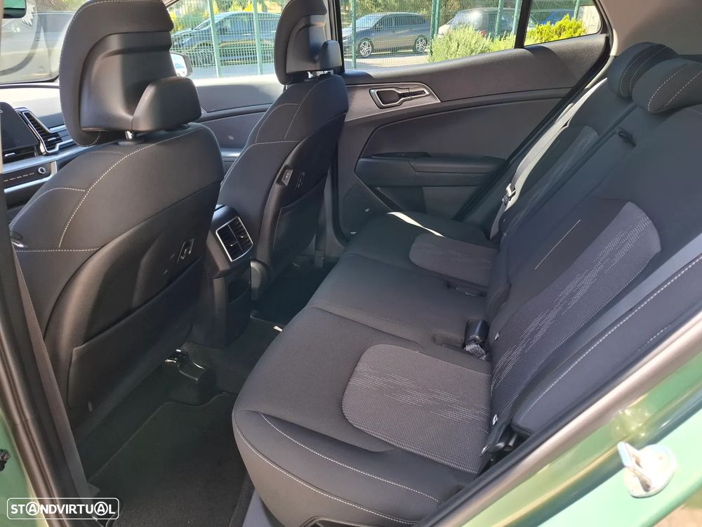 Kia Sportage 1.6 T-GDI Drive - 26