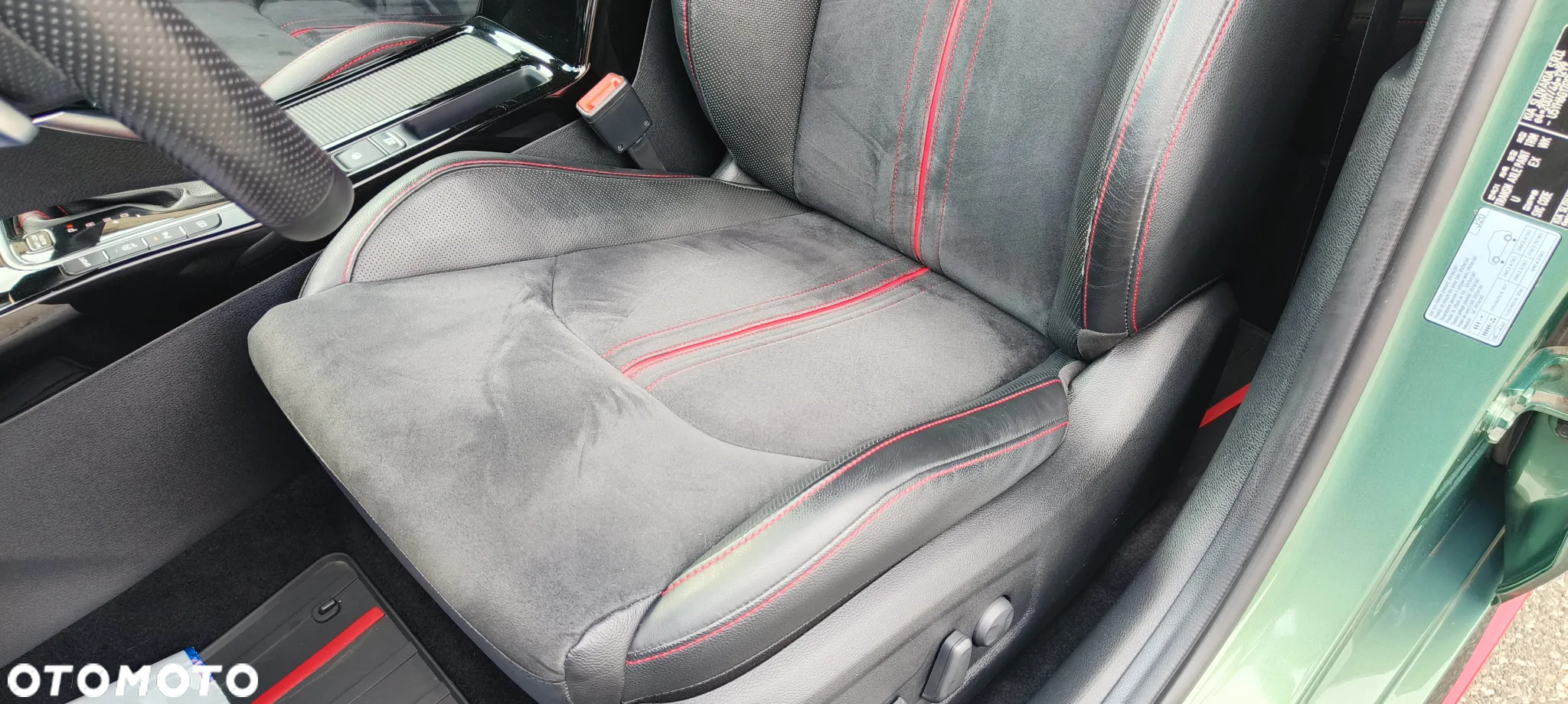 Kia ProCeed 1.6 T-GDI GT DCT - 15