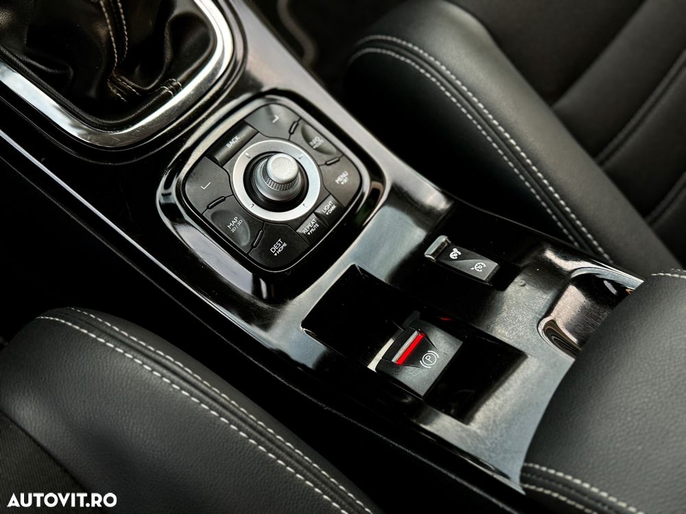 Renault Megane ENERGY dCi 110 Start & Stopp Bose Edition - 14