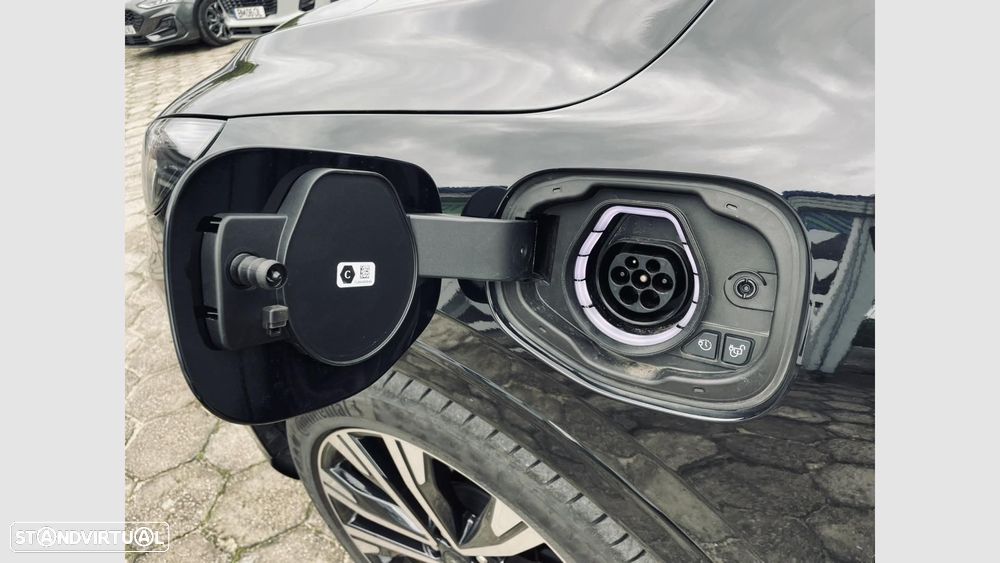 Ford Kuga 2.5 PHEV ST-Line X - 6