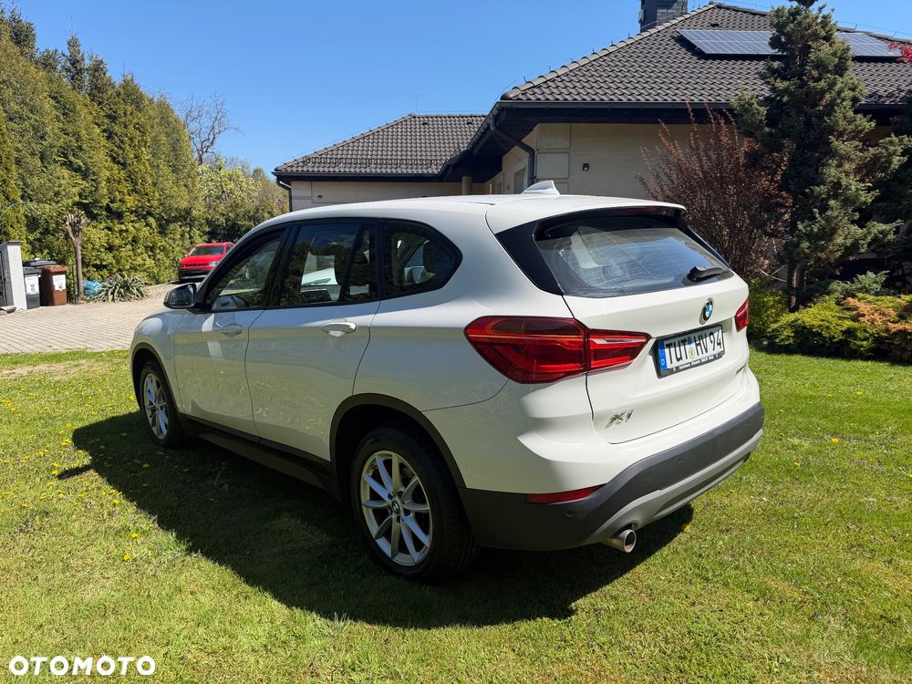 BMW X1 sDrive18i - 6