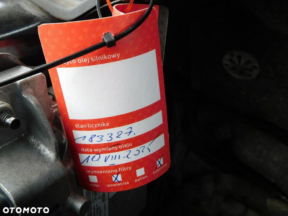 Ford Mondeo 2.0 Hybrid Titanium - 24