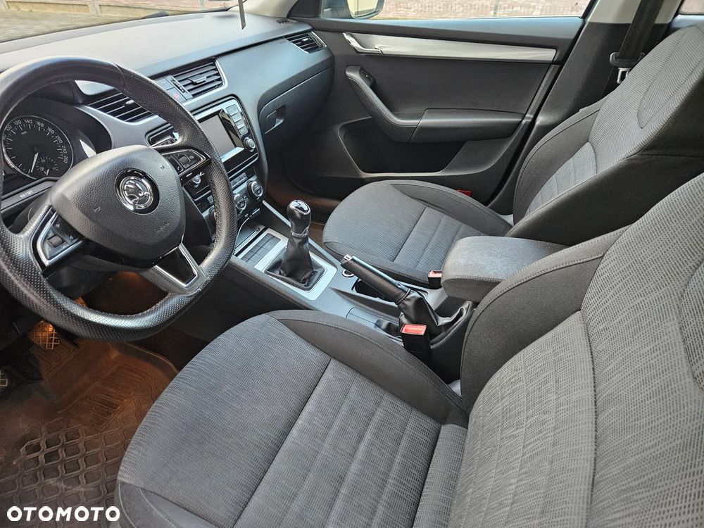 Skoda Octavia 1.4 TSI Elegance - 6