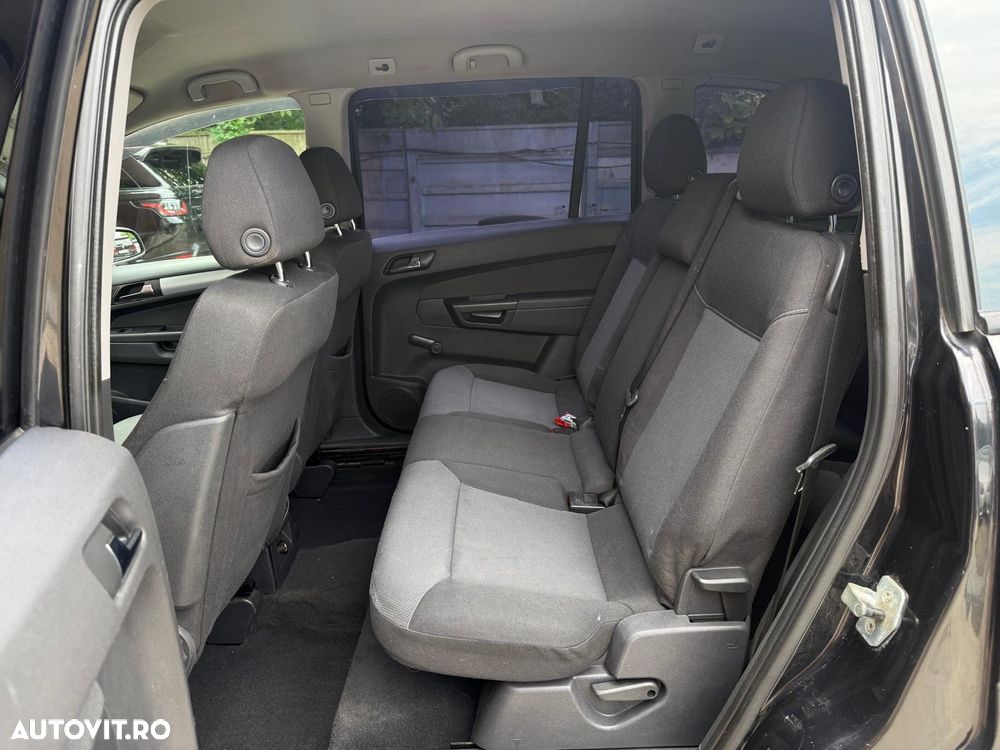 Opel Zafira 1.9 CDTI - 9