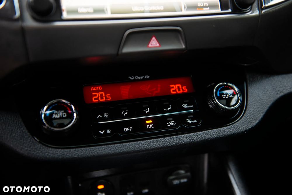 Kia Sportage 1.6 GDI 2WD ISG Edition 7 - 24