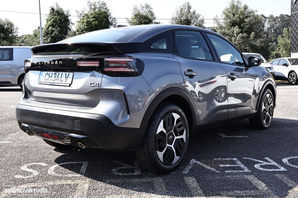 Citroën C4 PureTech 130 Stop&Start EAT8 PLUS - 3