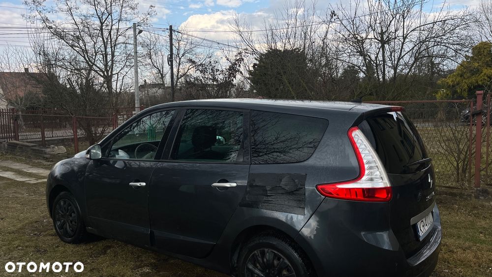 Renault Scenic Energy dCi 130 Start & Stop Bose Edition - 8