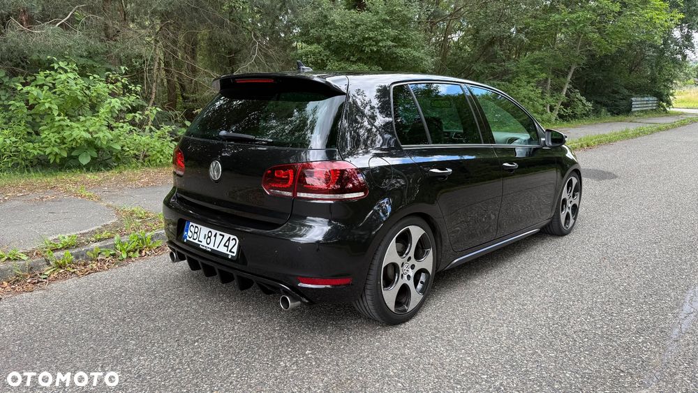 Volkswagen Golf 2.0 GTI - 5