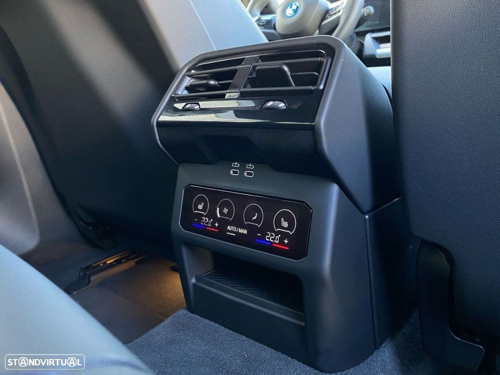 BMW 530 e Pack Desportivo M - 22